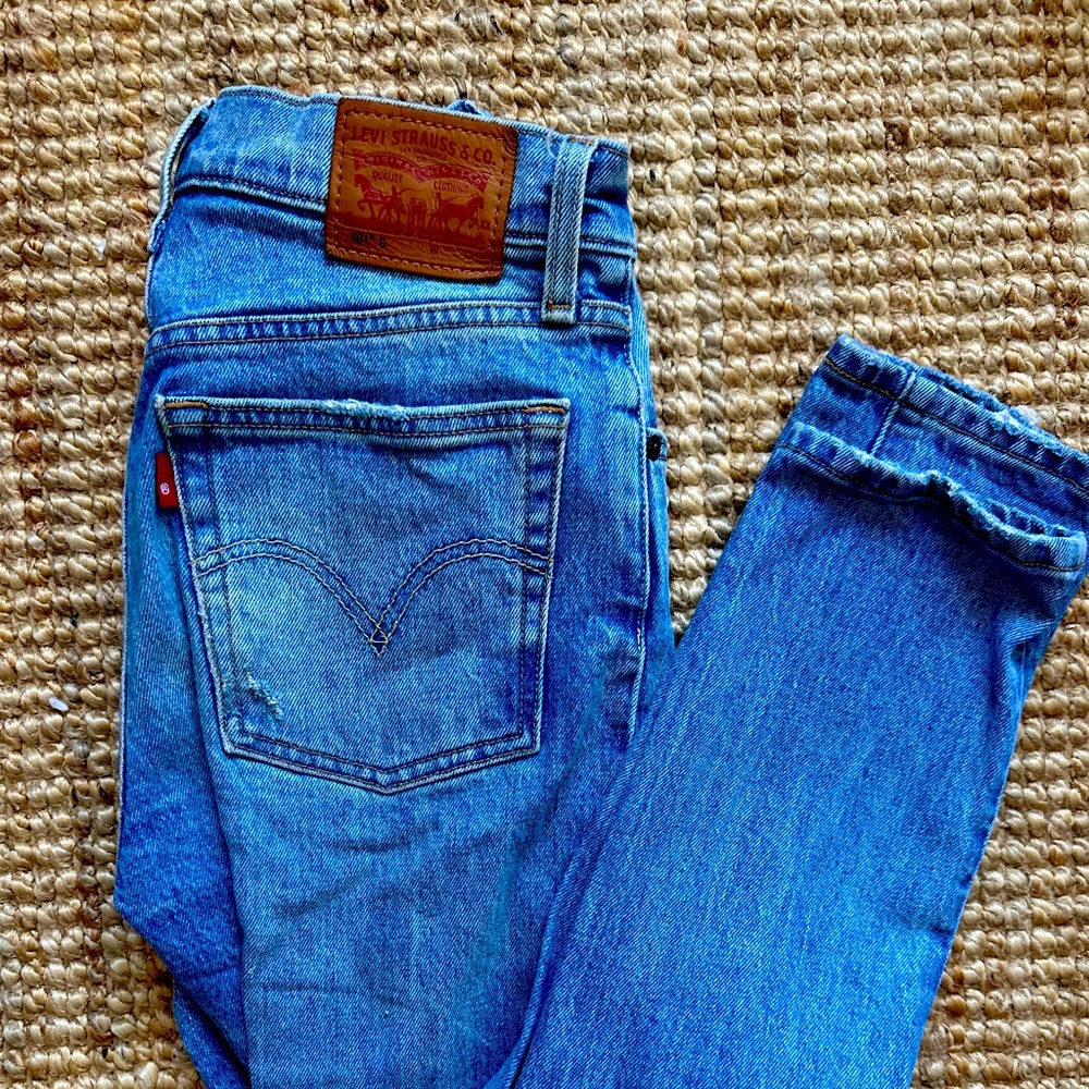 Straight leg levis jeans
